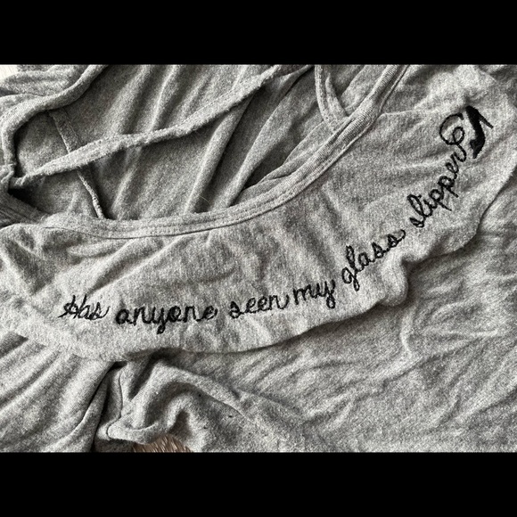 Torrid Disney Cinderella top - Picture 3 of 3